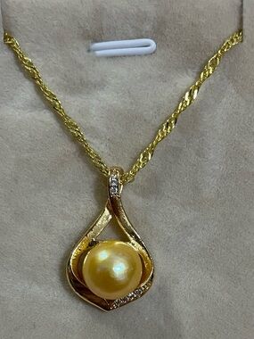 Natural Gold South Sea Cultured Pearl Gold Filled Necklace 22”